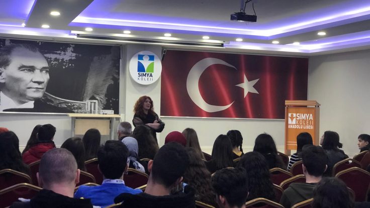 UZMAN KLİNİK PSİKOLOG AYŞE GAVAS ASLAN ÖĞRENCİLERİMİZE PSİKOLOJİ BÖLÜMÜNÜ TANITTI
